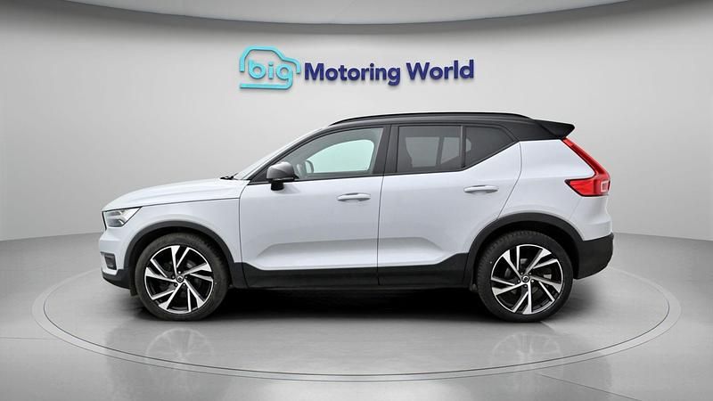 Used Volvo XC40 R-Design Pro 194 HP (142 kW) 2020 SUV
