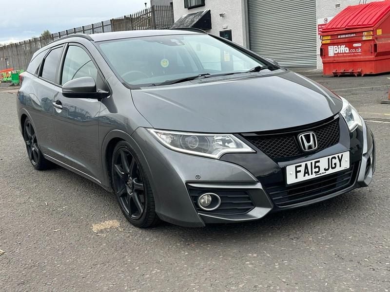 Begagnad Honda Civic SE Plus 120 HK (88 kW) 2015 Grå Kombi