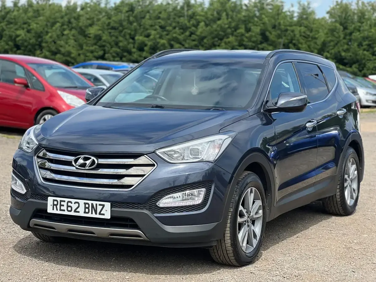 Used Hyundai Santa Fe Premium 197 HP (144 kW) 2013 Blue SUV