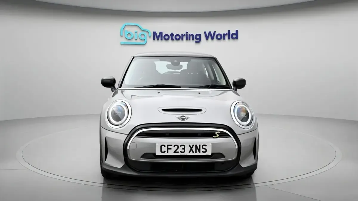 Used Mini Cooper S Hatch 135 kW (184 HP) 2023 Silver Hatchback