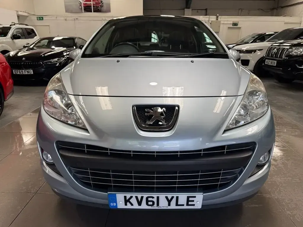 Used Peugeot 207 Allure 120 HP (88 kW) 2011 Blue Hatchback