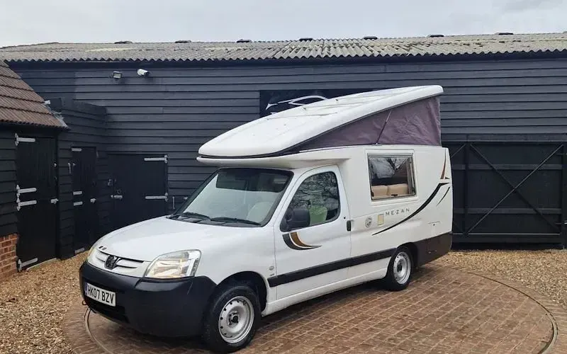 Used Peugeot Partner 90 HP (66 kW) 2006 White MPV