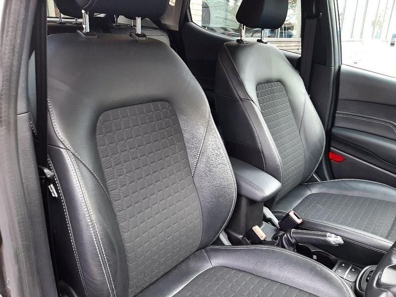 Used Ford Fiesta Titanium X 100 HP (73 kW) 2018 Magnetic Hatchback