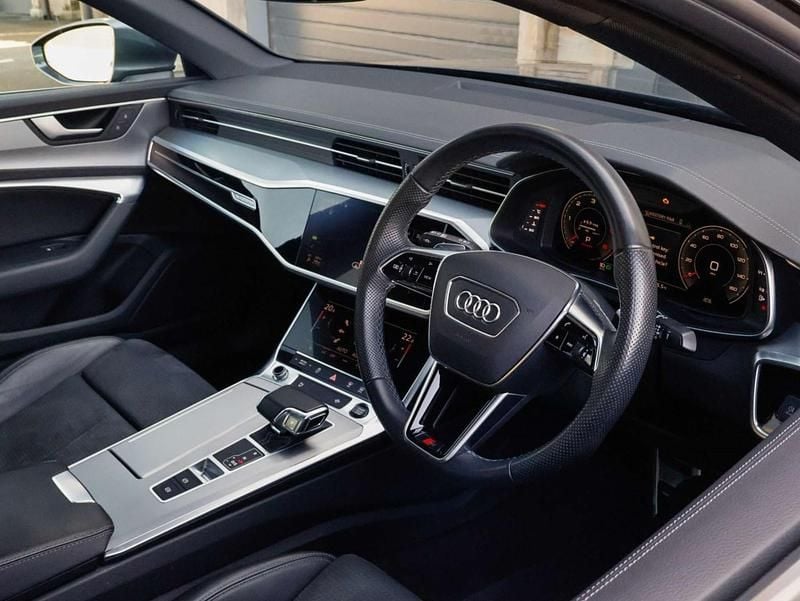 Used Audi A6 Comfort 286 HP (210 kW) 2022 Grey Sedan