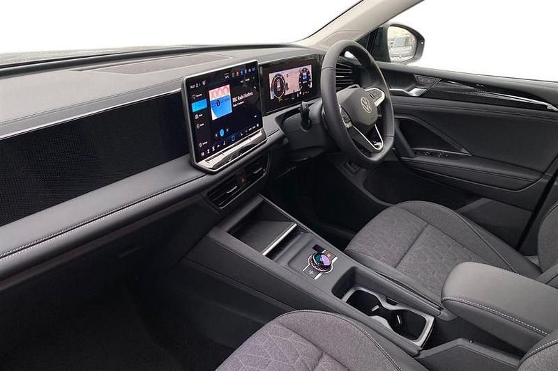 New VW Tiguan Match 150 HP (110 kW) 2026 Grenadilla black SUV