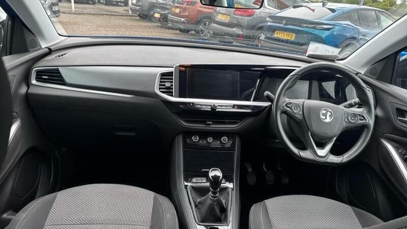 Blue Used 2022 Vauxhall Grandland X Design Edition SUV | £12,853 (Good price) - Image 1/4