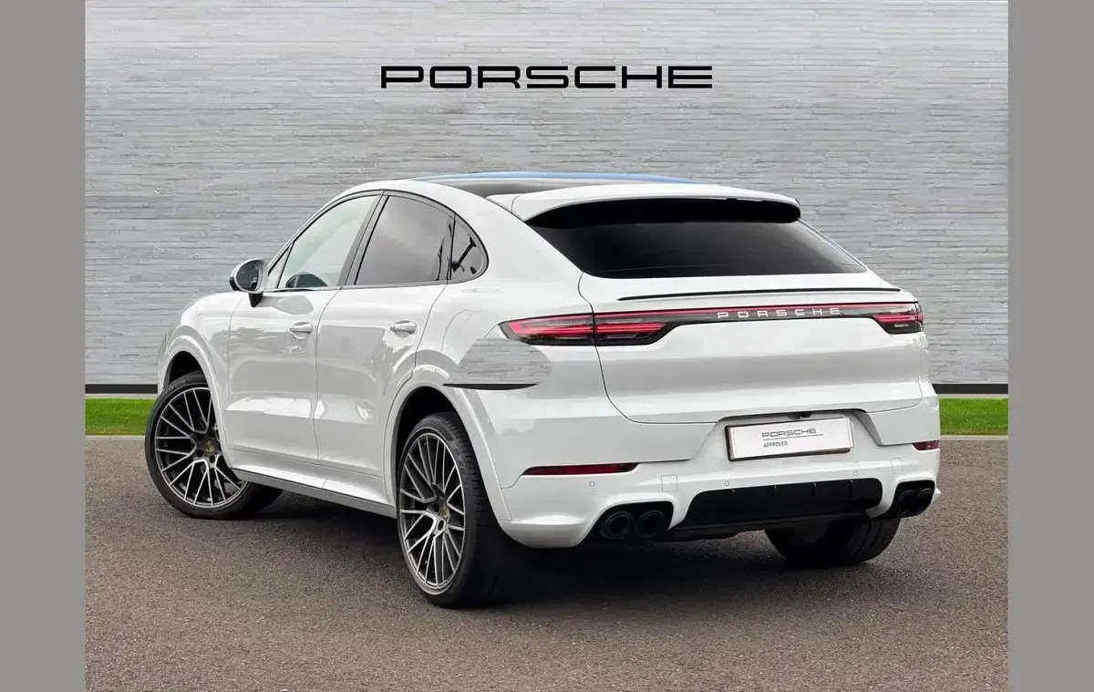 Used Porsche Cayenne 340 HP (250 kW) 2019 White SUV