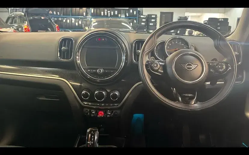Used Mini Cooper S Countryman Exclusive 189 HP (139 kW) 2020 White SUV