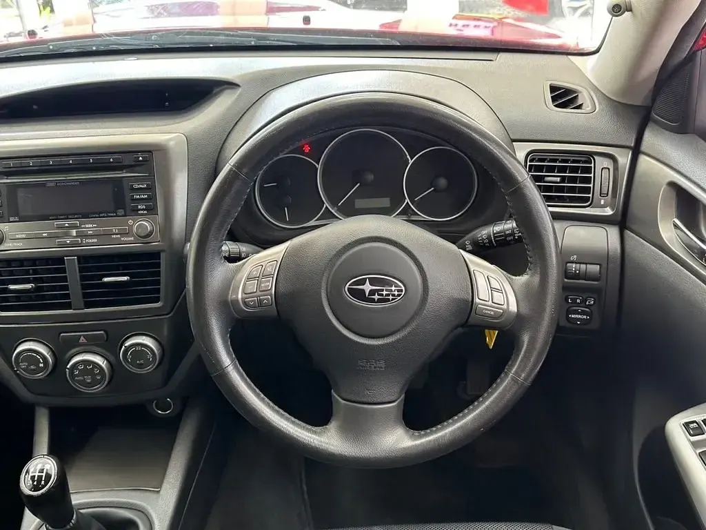 Begagnad Subaru Impreza 2010 Röd Halvkombi