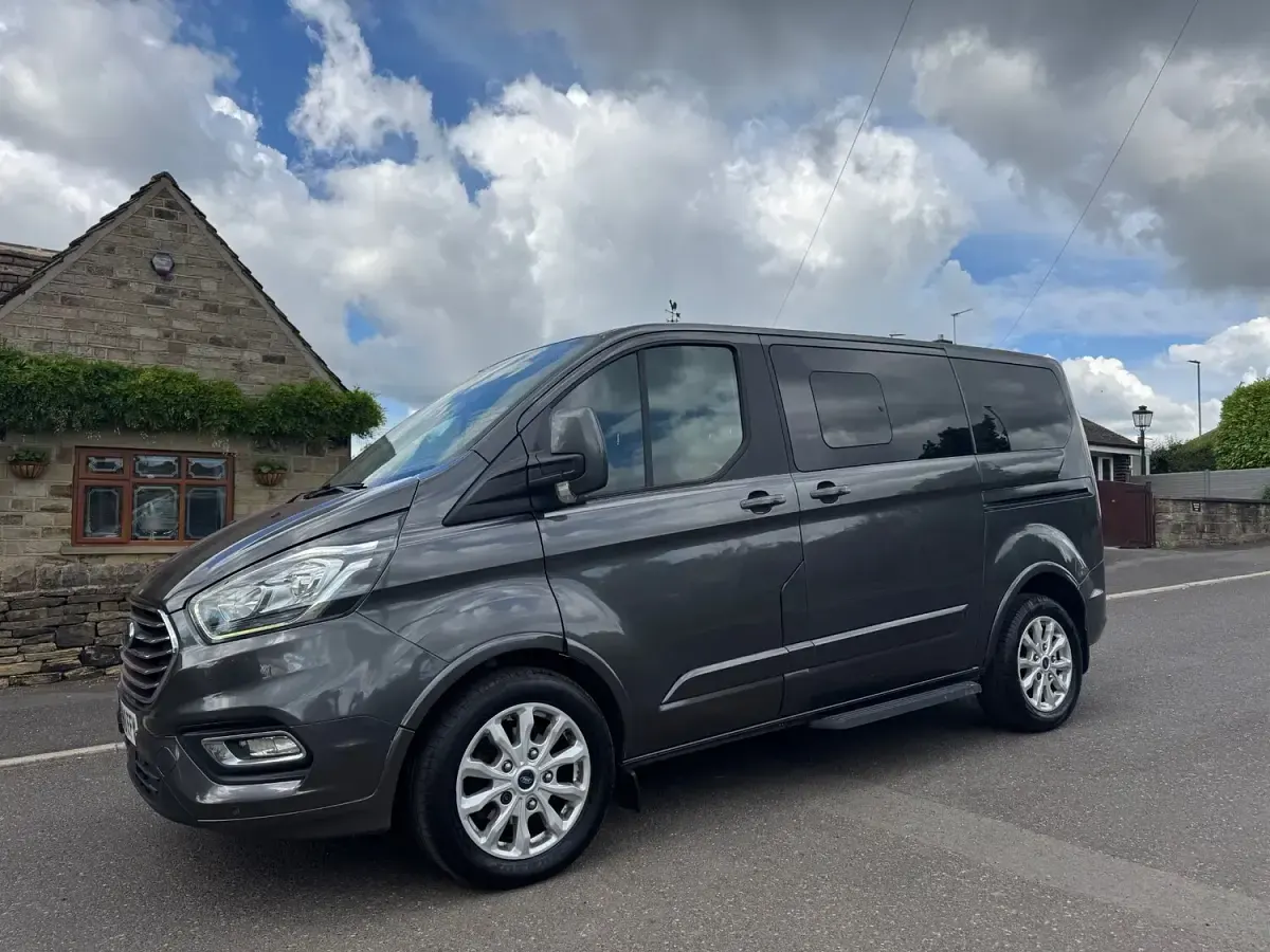 Used Ford Tourneo Titanium 2018 Grey MPV