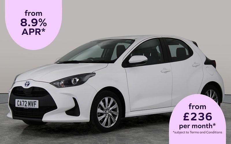 Used 2025 Toyota Yaris Hybrid Hatchback | £16,512 (Super price) - Image 1/2