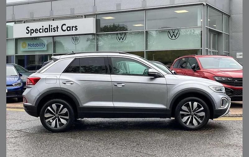 Used VW T-Roc Match 150 HP (110 kW) 2025 Silver SUV