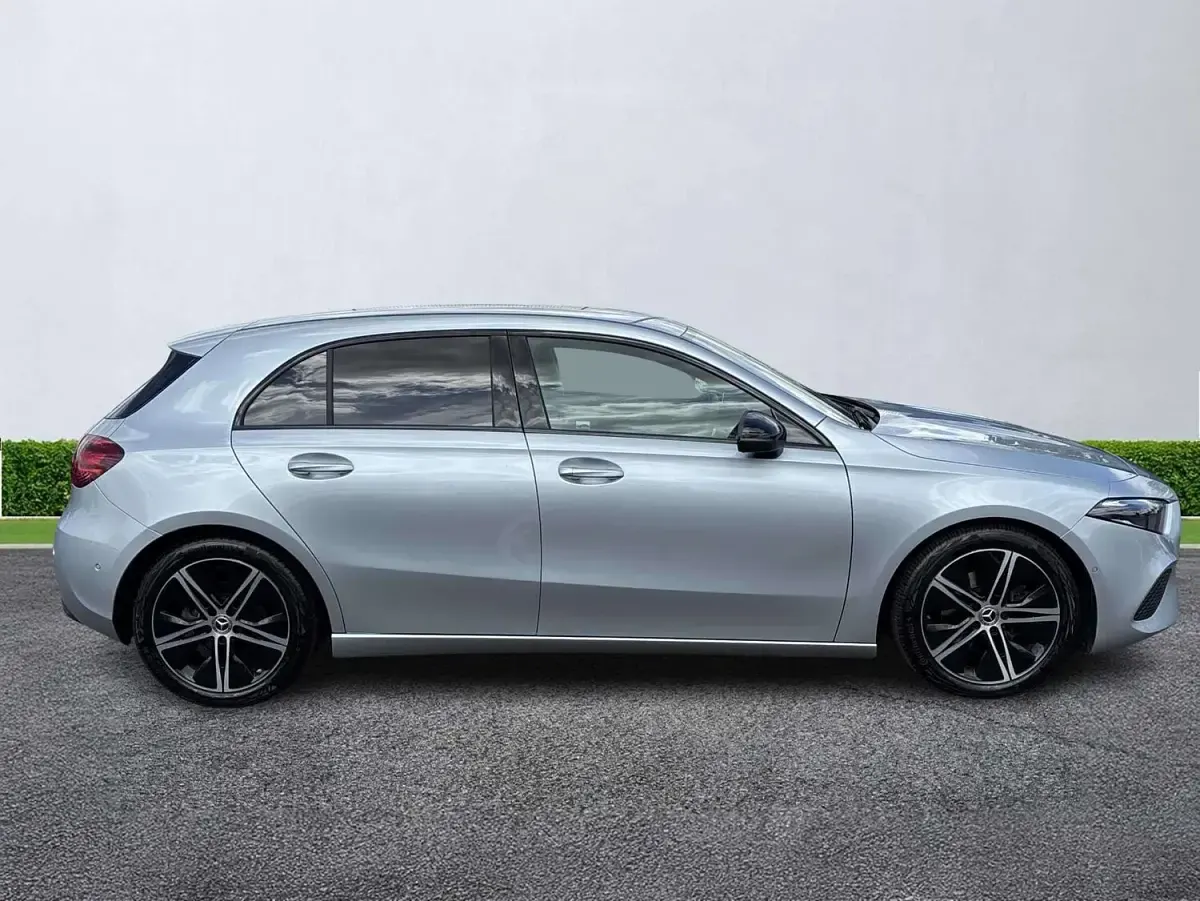 Used Mercedes A180 Sport Edition 134 HP (98 kW) 2025 Silver Hatchback