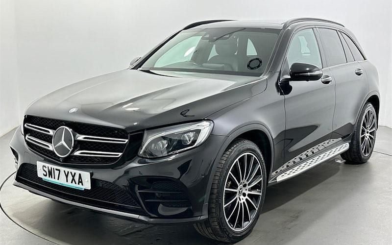Used Mercedes GLC250 AMG line 204 HP (150 kW) 2017 Black Estate