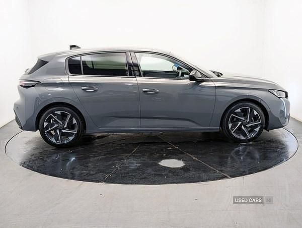 Used Peugeot 308 Allure 129 HP (94 kW) 2024 Grey Hatchback