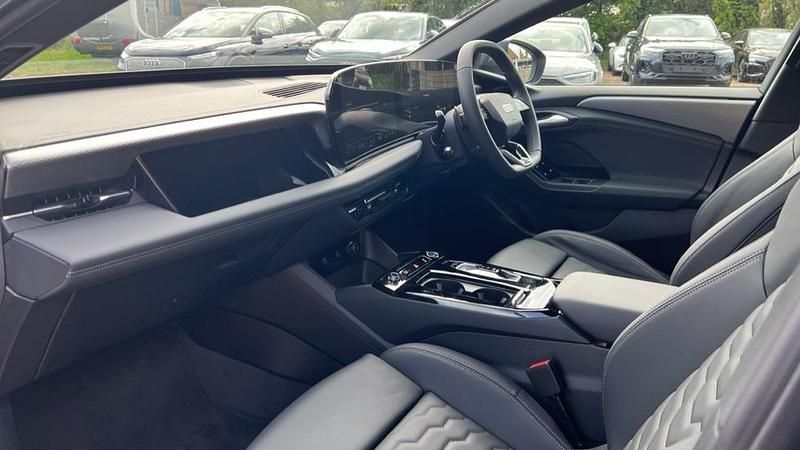 New Audi e-tron Sportback S-Line 210 kW (286 HP) 2026 Grey SUV