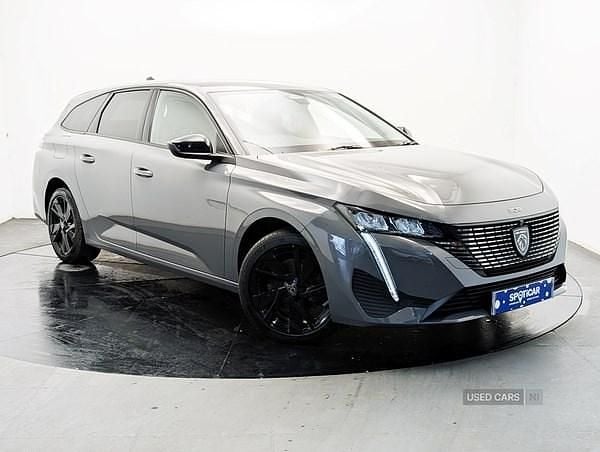 Used Peugeot 308 Allure 129 HP (94 kW) 2024 Grey Estate