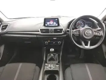 Used Mazda 3 Inclusive 120 HP (88 kW) 2016 Red Hatchback