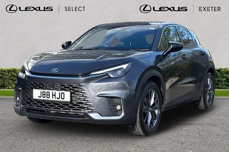 Usado Lexus LBX 136 CV (100 kW) 2025 Gris SUV
