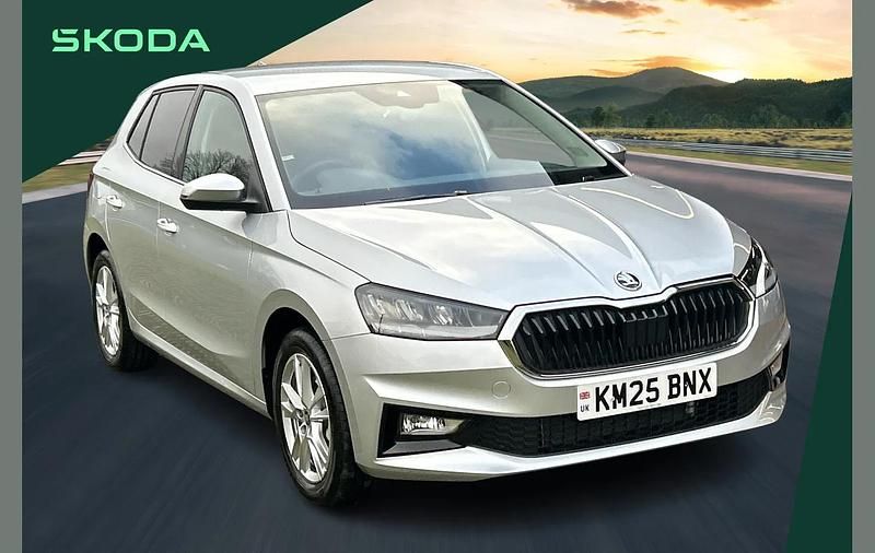 Used Skoda Fabia SE L 147 HP (108 kW) 2025 Silver Hatchback