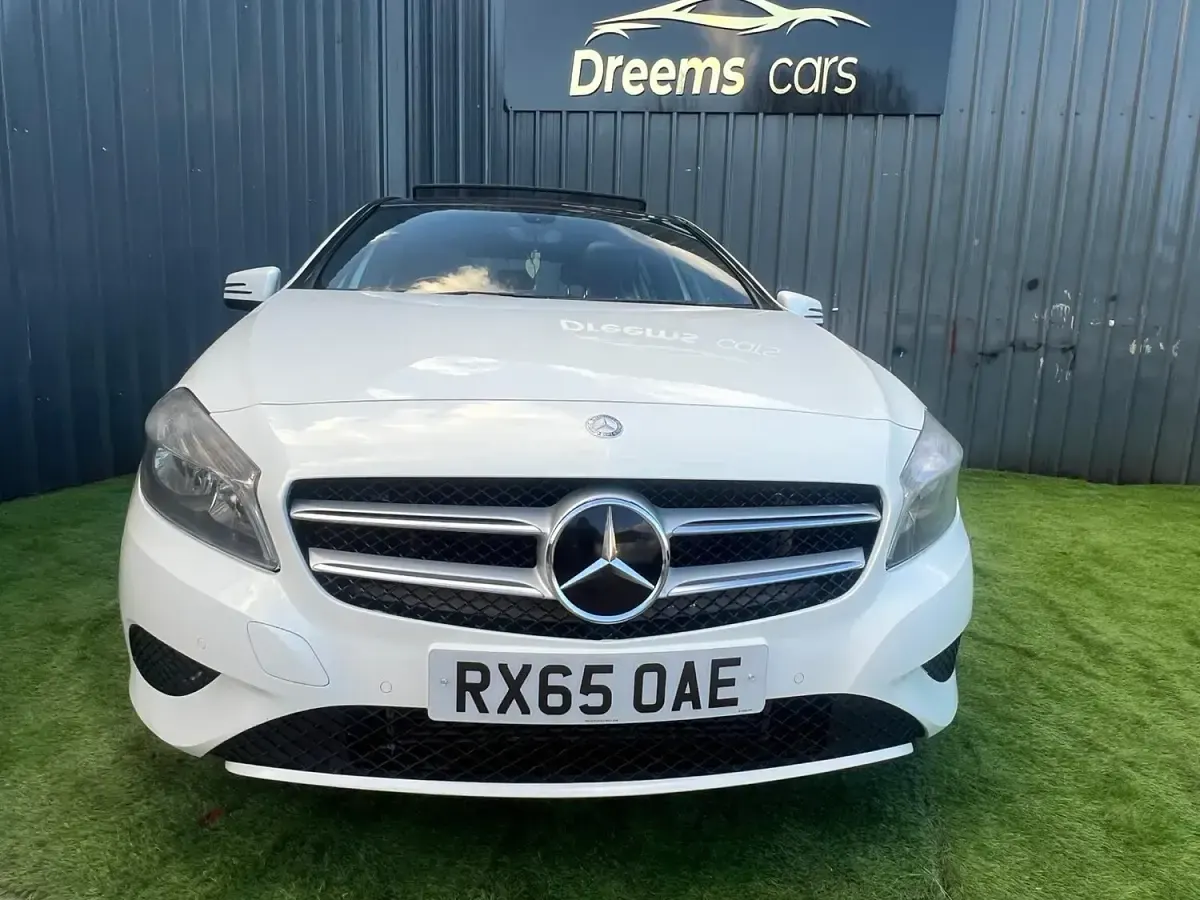 Used Mercedes A200 Sport Edition 136 HP (100 kW) 2015 White Hatchback