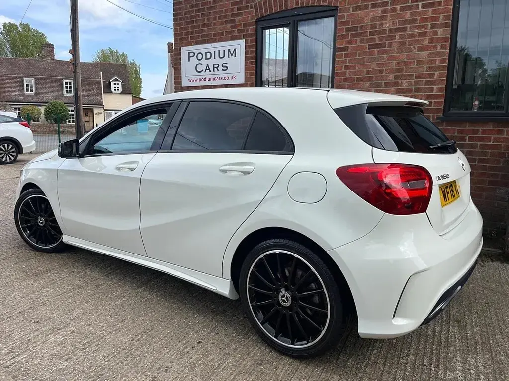 Used Mercedes A160 AMG line 2018 White Hatchback