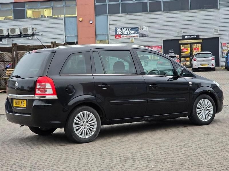 Used Vauxhall Zafira Design Edition 2012 Black MPV