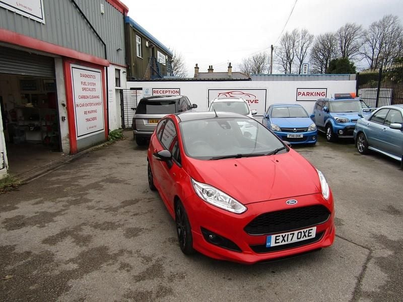 Red Used 2017 Ford Fiesta ST-Line Hatchback | £8,495 (Fair price) - Image 1/4