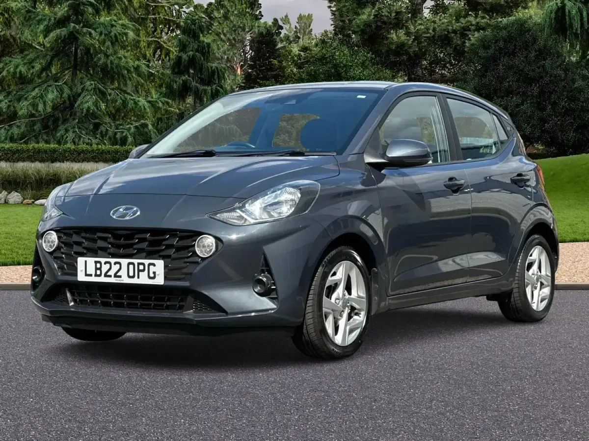 Used Hyundai i10 SE 67 HP (49 kW) 2022 Grey Hatchback