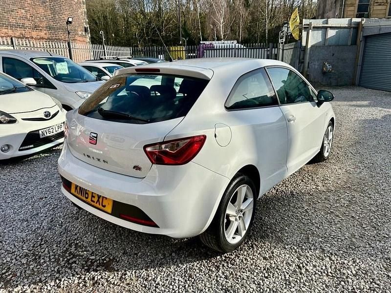 Used Seat Ibiza FR Sport 110 HP (80 kW) 2016 White Coupe