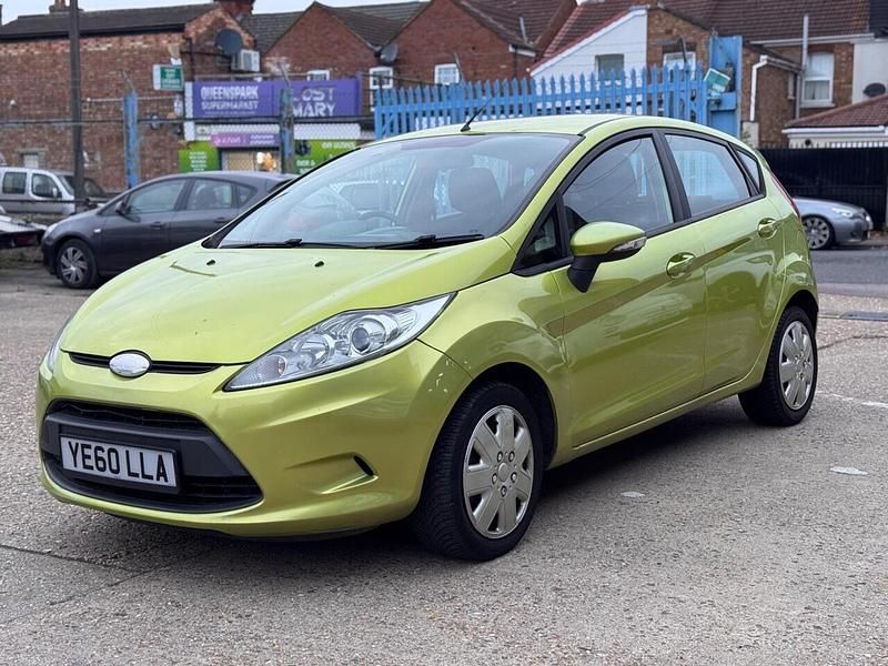 Used Ford Fiesta 2010 Green Hatchback