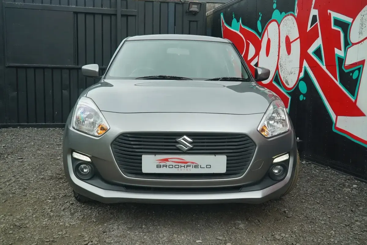 Used Suzuki Swift SZ-T 90 HP (66 kW) 2020 Silver Hatchback