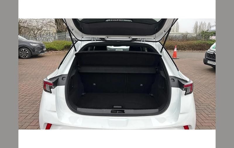 Used Vauxhall Mokka Ultimate 130 HP (95 kW) 2023 White SUV