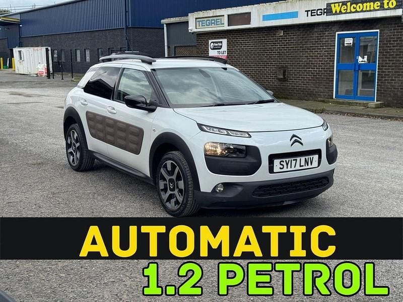 White Used 2017 Citroën C4 Cactus Flair Hatchback | £5,000 (Super price) - Image 1/4