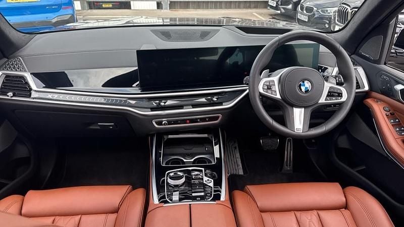 Used BMW X7 M Sport 347 HP (255 kW) 2025 Black SUV