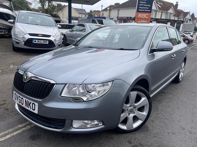 Grey Used 2010 Skoda Superb Elegance Hatchback | £3,950 (Fair price) - Image 1/4