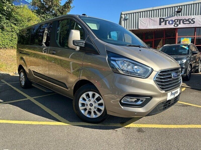 Silver Used 2022 Ford Tourneo Custom Zetec Van | £37,995 - Image 1/4