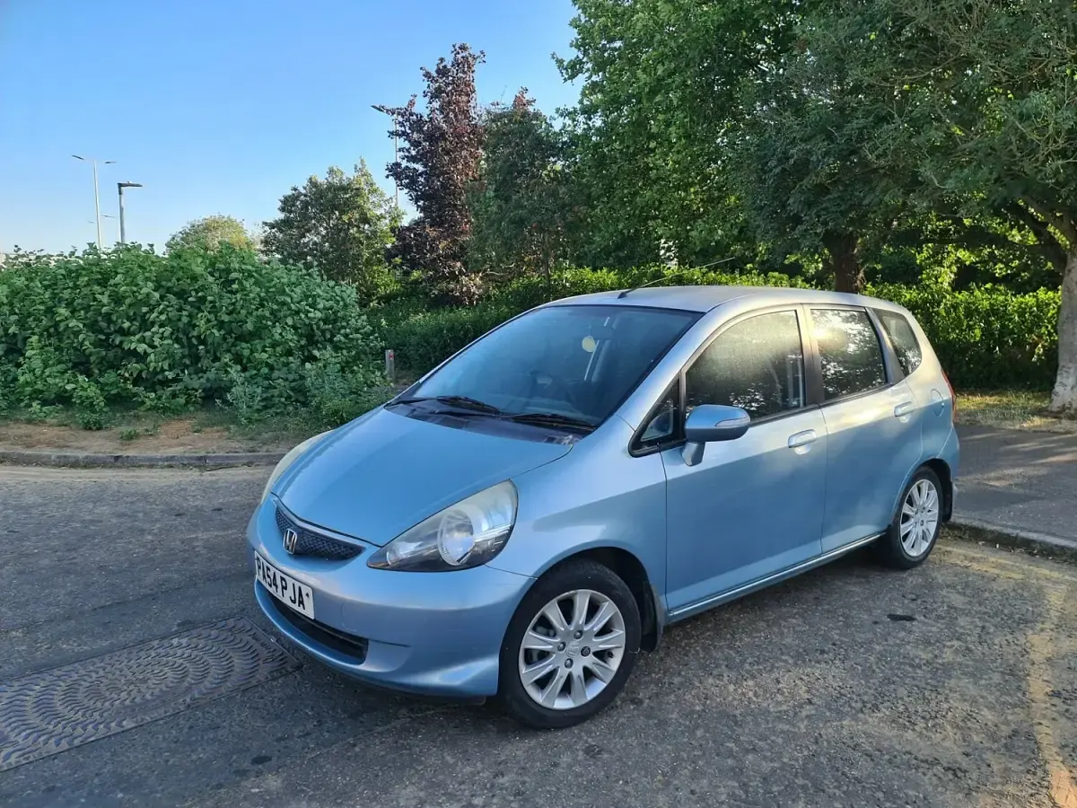 Used Honda Jazz SE 83 HP (61 kW) 2005 Blue Hatchback
