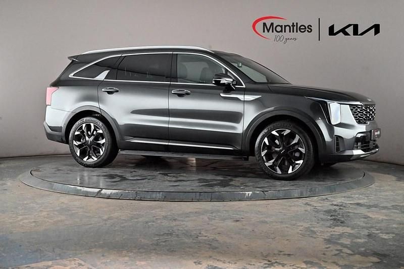Grey Used 2025 Kia Sorento SUV | £46,495 - Image 1/1