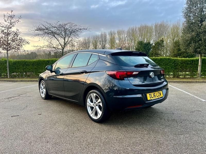 Used Vauxhall Astra SRi 2016 Black Hatchback