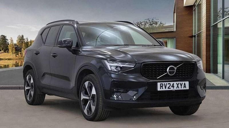 Black Used 2024 Volvo XC40 Plus SUV | £33,500 (A bit pricey) - Image 1/4
