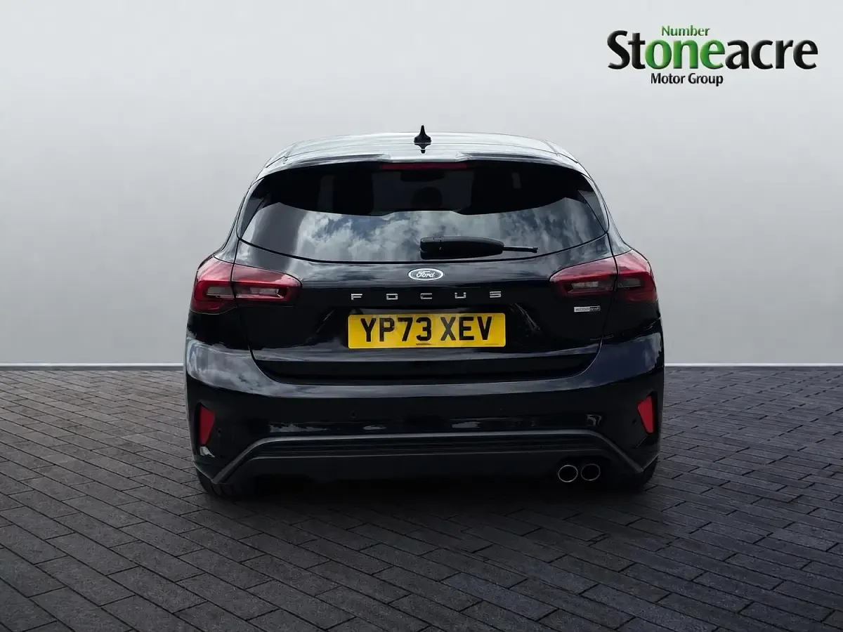 Used Ford Focus ST-Line X 155 HP (114 kW) 2023 Black Hatchback