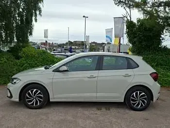 Used VW Polo Life 95 HP (69 kW) 2024 Grey Hatchback