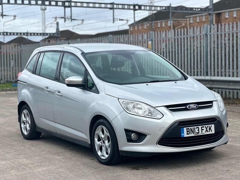 Used Ford Grand C-Max Zetec 115 HP (84 kW) 2013 Silver MPV