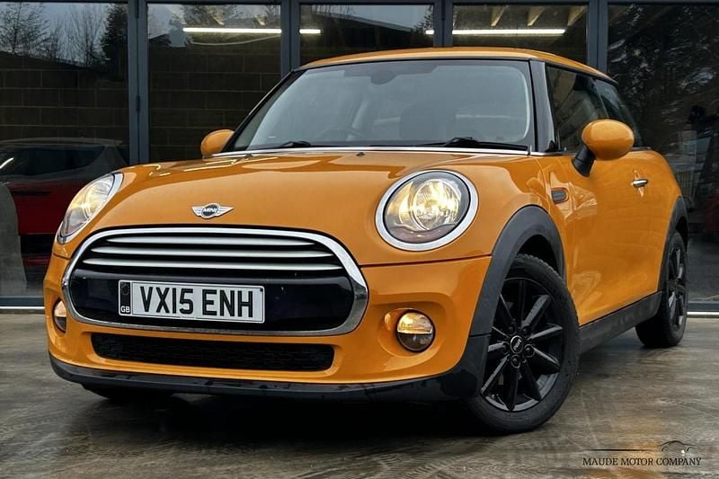 Used Mini Cooper Hatch 136 HP (100 kW) 2015 Orange Hatchback