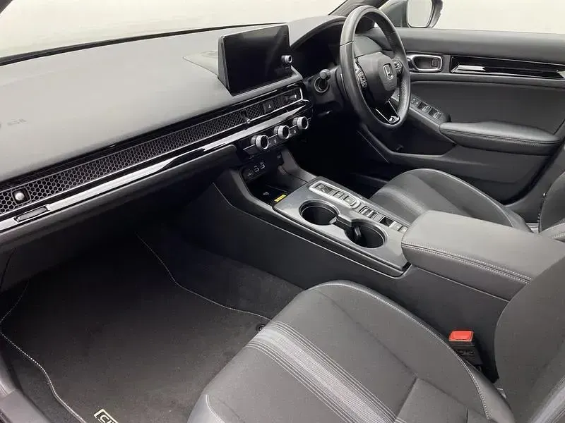 Używany Honda Civic Sport 2022 Czarny Hatchback