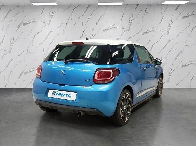 Used DS Automobiles DS3 Elegance 2016 Blue Hatchback