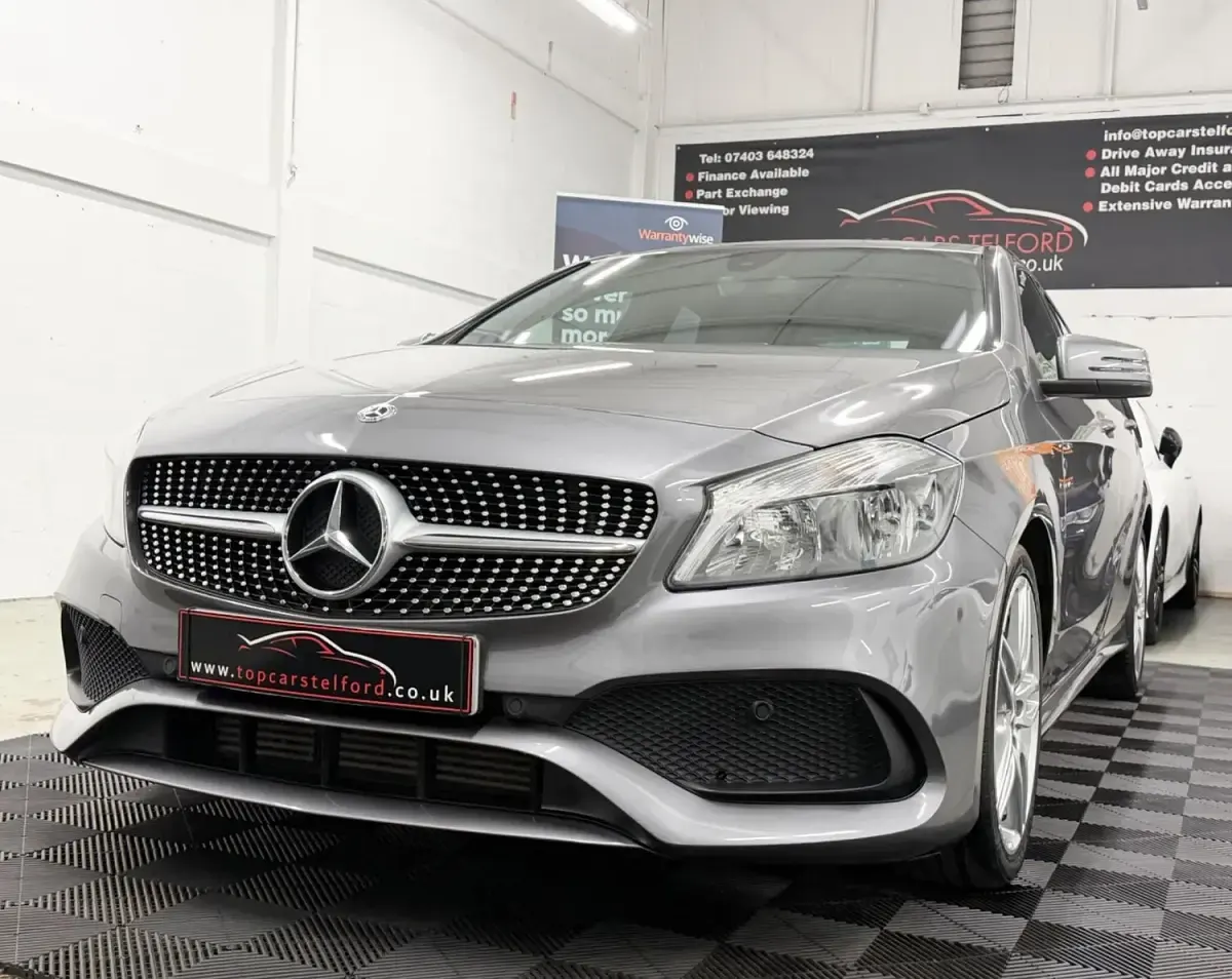 Used Mercedes A180 AMG line 109 HP (80 kW) 2018 Grey Hatchback