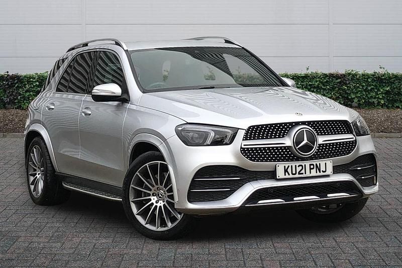 Iridium silver metallic Used 2021 Mercedes GLE300 AMG line SUV | £31,900 (Fair price) - Image 1/4