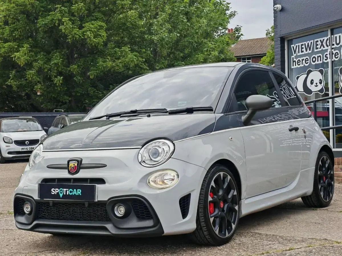 Begagnad Abarth 595 Competizione 180 HK (132 kW) 2017 Grå Halvkombi